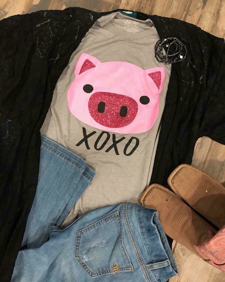 Pig XOXO Tee - The Frosted Pear Design